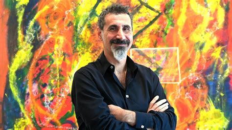 Serj Tankian shows his painting exhibition (2022) .